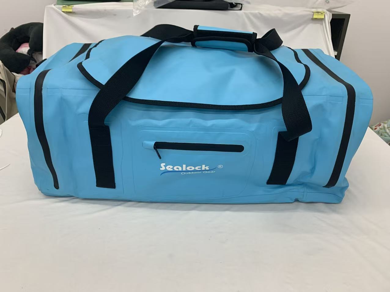 55L 気密ジッパー付き防水ダッフルバッグ (IPX7)